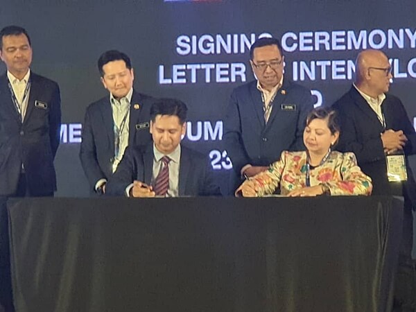 MalaysiaJAX2 - Signing of the MOU